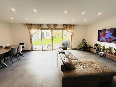 Maison - 149 m² - 7 pièces