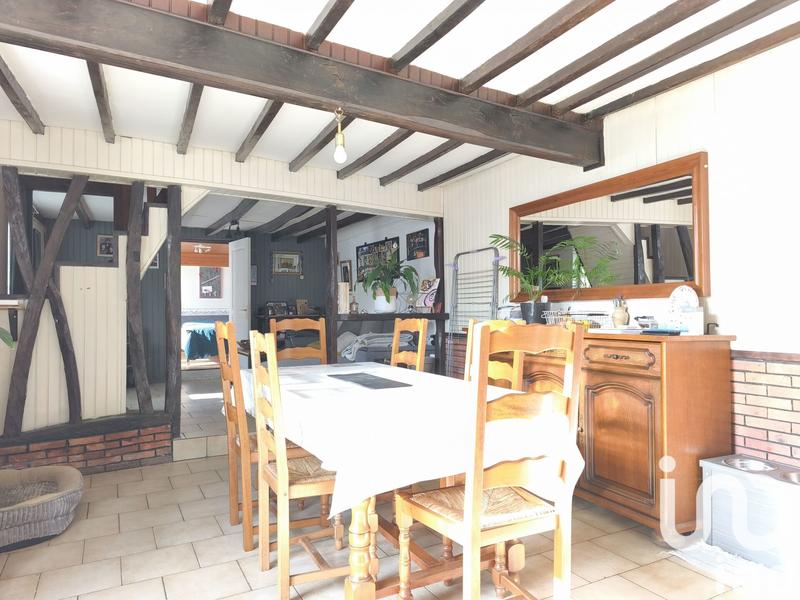 Maison - 182 m² - 8 pièces