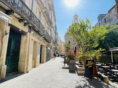 Appartement - 90 m² - 4 pièces