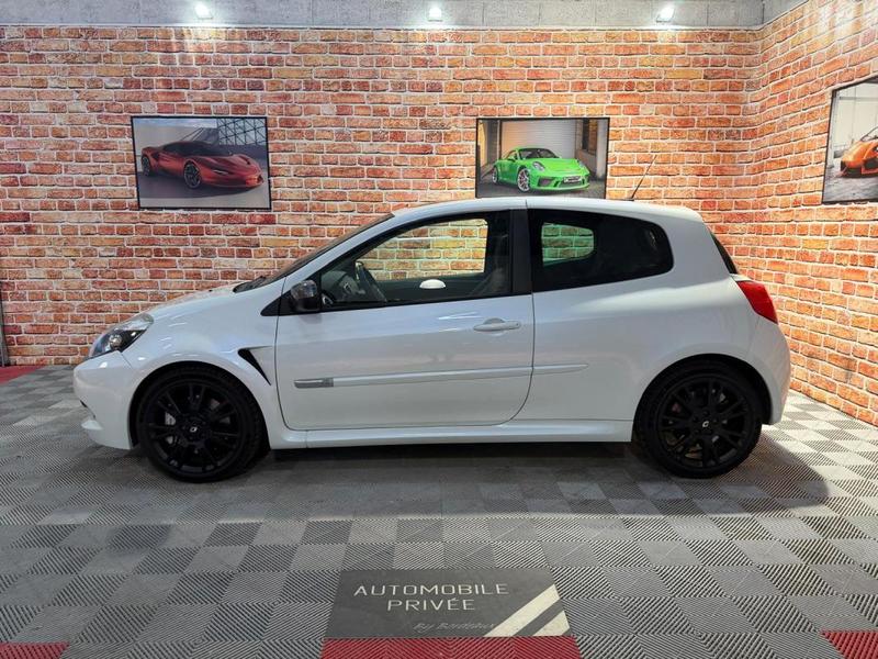 Renault Clio III Rs 2.0 16v 203ch Luxe