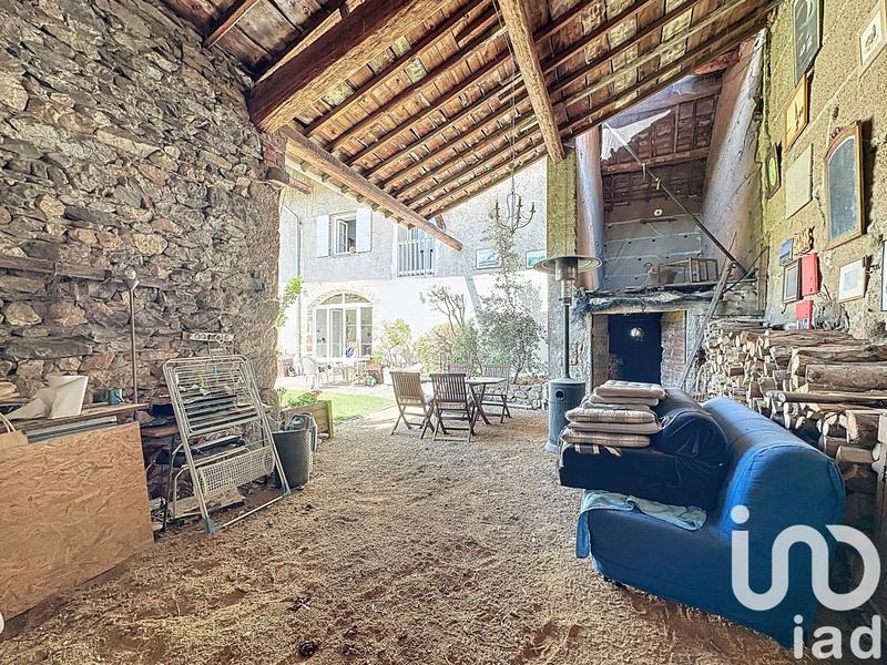 Maison - 476 m² - 10 pièces