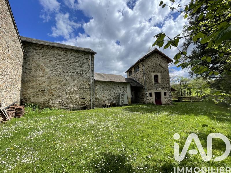 Maison de campagne - 120 m² - 8 pièces