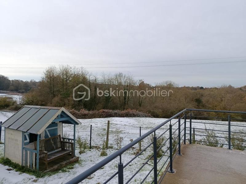 Maison traditionnelle - 102 m² - 5 pièces