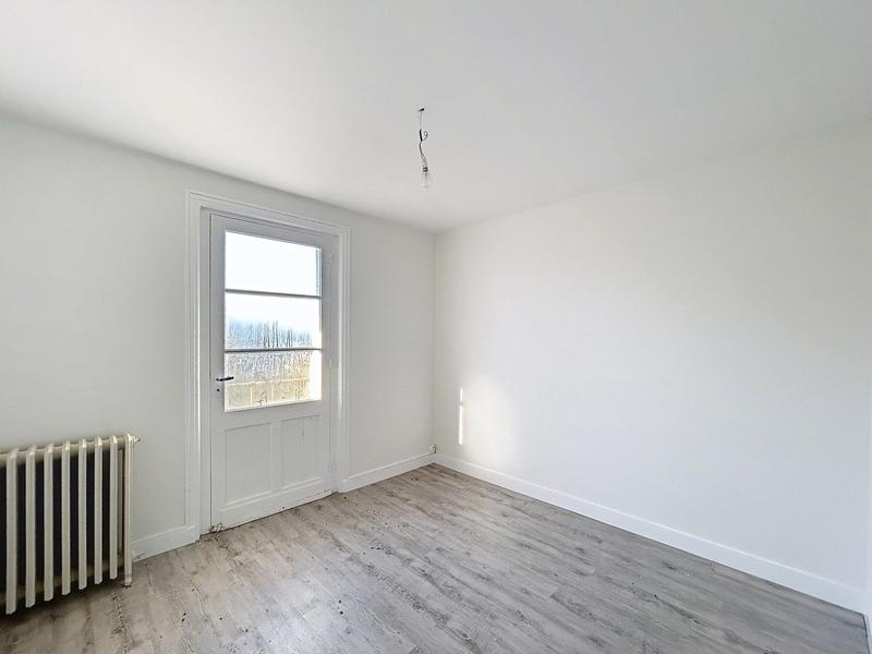 Maison - 200 m² - 8 pièces