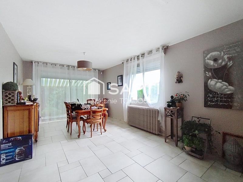 Maison - 215 m² - 9 pièces