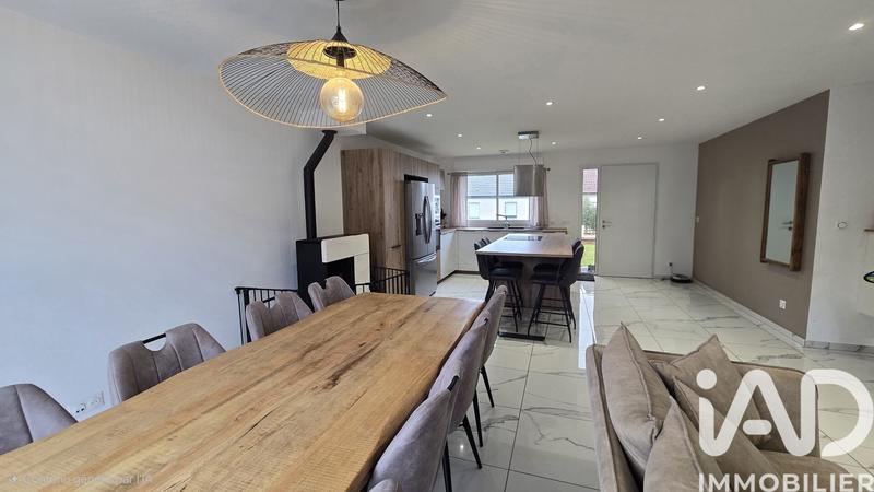 Maison - 105 m² - 5 pièces