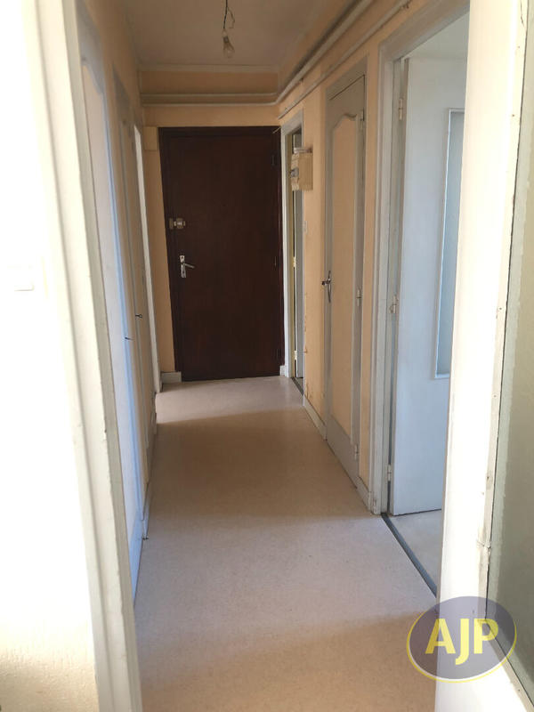 Appartement - 57 m² - 3 pièces