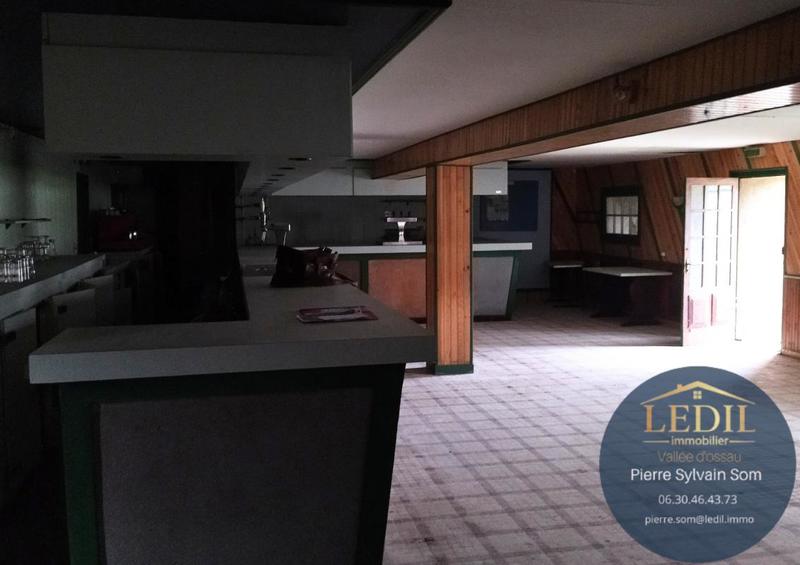 Maison - 180 m² - 5 pièces