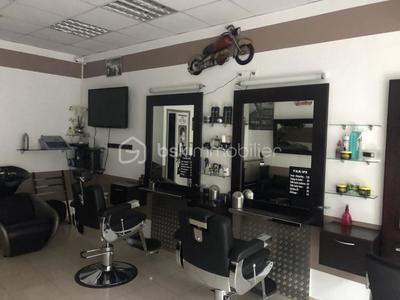 Beauté / Bien-être - 27 m²