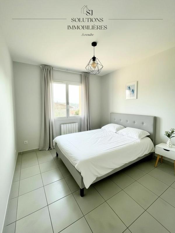 Maison - 105 m² - 4 pièces