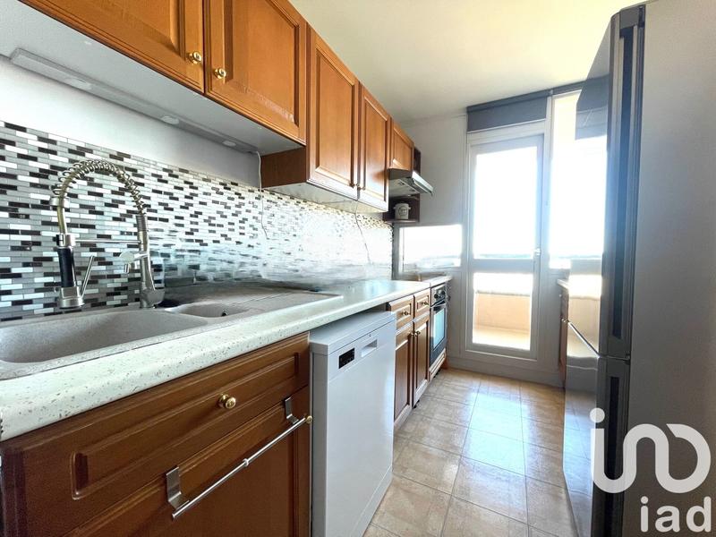 Appartement - 80 m² - 4 pièces