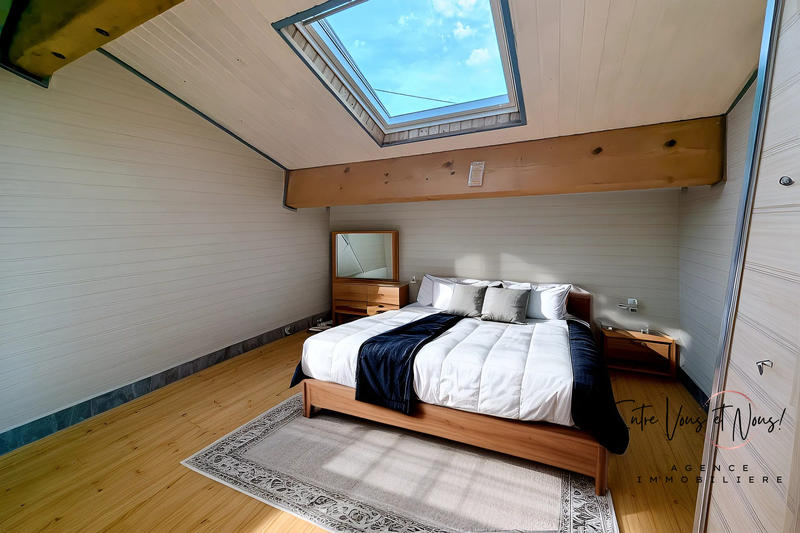 Maison ancienne - 245 m² - 9 pièces