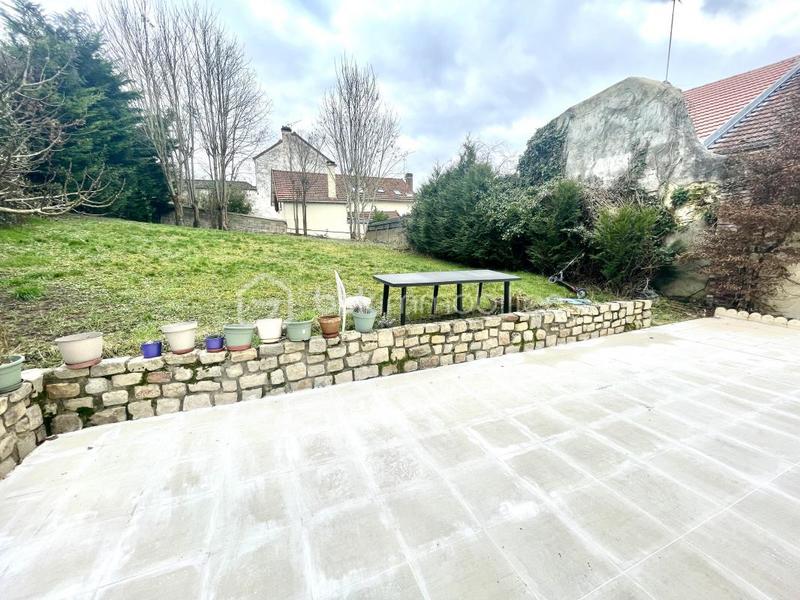 Maison - 175 m² - 7 pièces