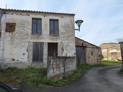 Maison - 85 m² - 3 pièces