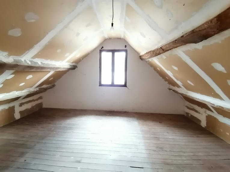 Maison - 110 m² - 6 pièces