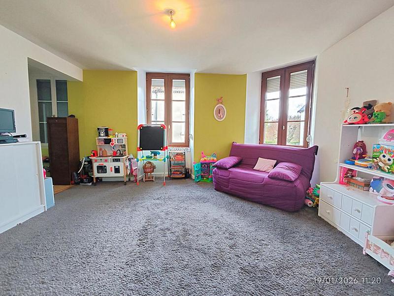 Maison - 184 m² - 8 pièces