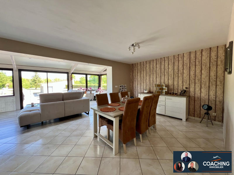 Maison - 179 m² - 7 pièces