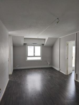 Appartement - 86 m² - 4 pièces