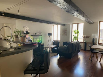 Appartement - 120 m² - 4 pièces