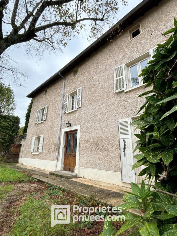 Maison - 271 m² - 8 pièces