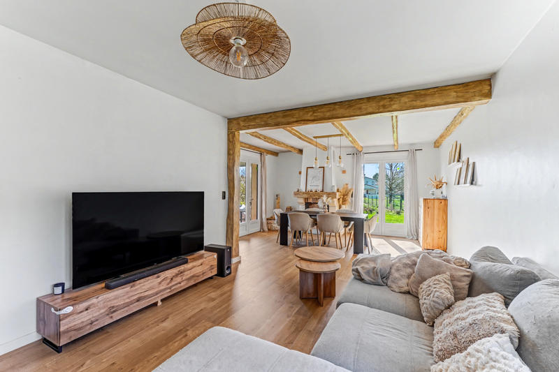 Maison - 110 m² - 4 pièces