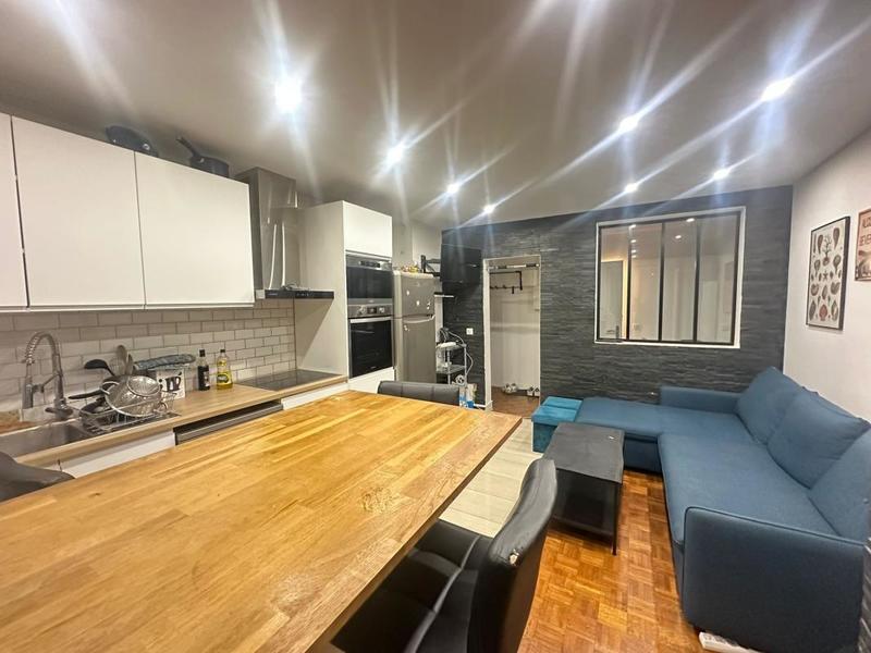 Appartement - 67 m² - 4 pièces