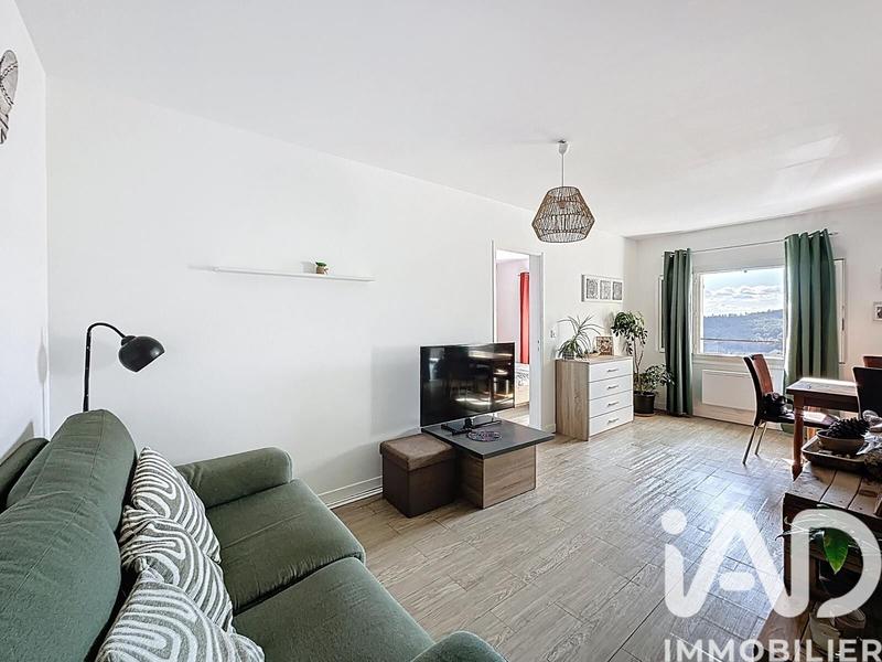Appartement - 64 m² - 3 pièces