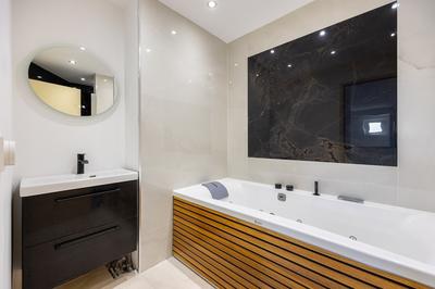 Appartement bourgeois - 118 m² - 4 pièces