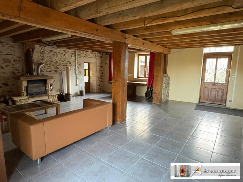 Maison ancienne - 319 m² - 13 pièces