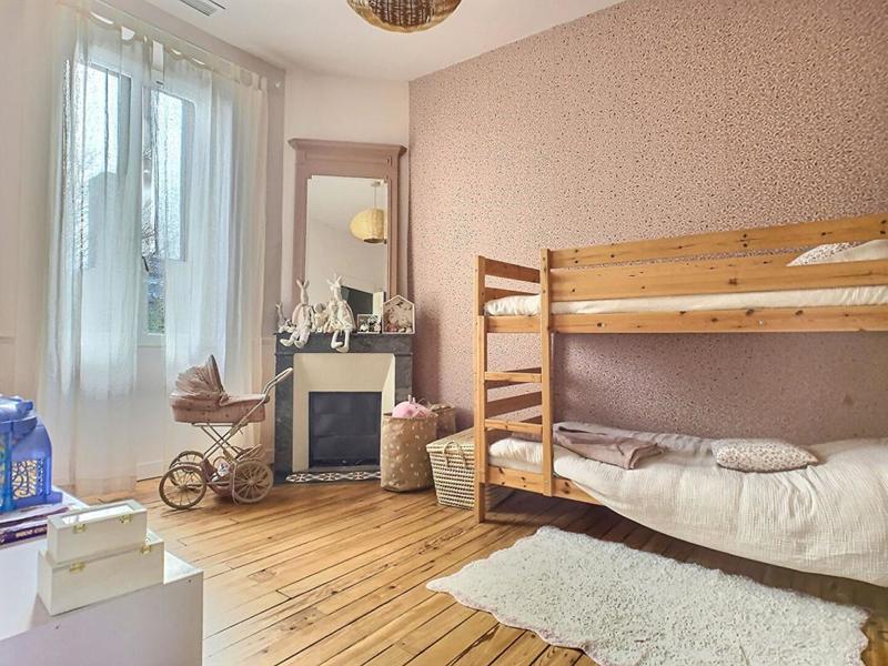 Maison - 121 m² - 5 pièces