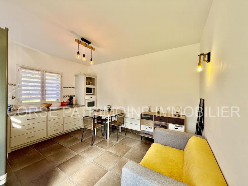 Maison - 174 m² - 10 pièces