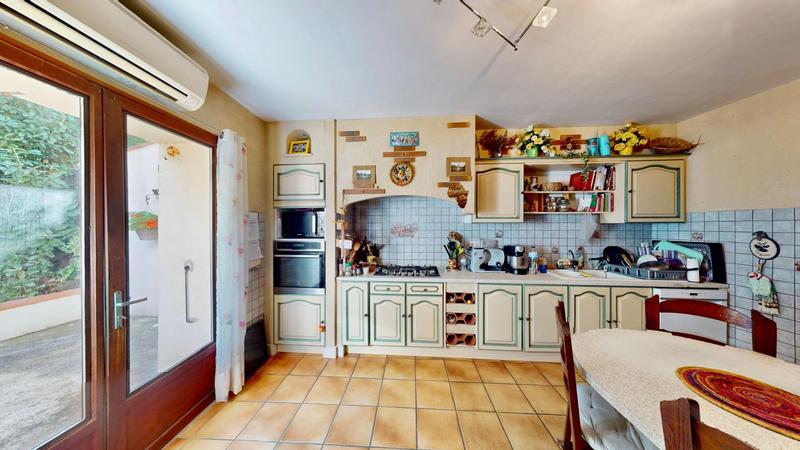 Maison - 209 m² - 6 pièces