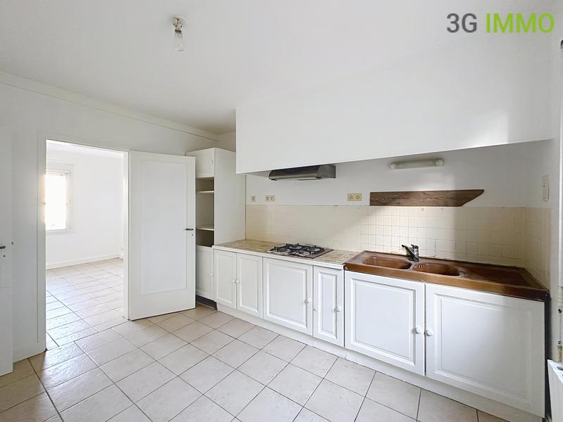 Maison - 83 m² - 5 pièces