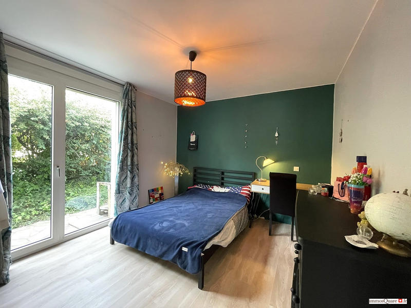 Maison - 180 m² - 6 pièces