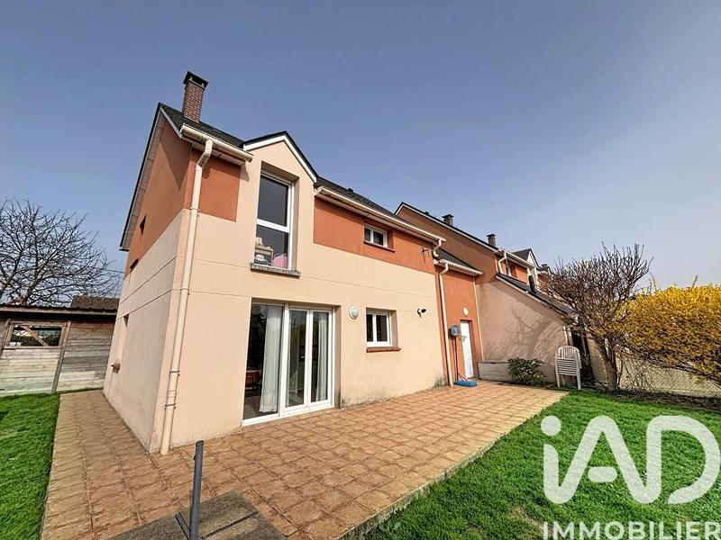 Maison - 102 m² - 5 pièces