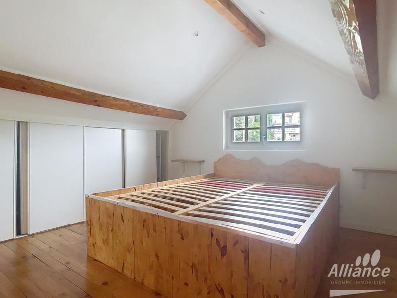 Duplex - 91 m² - 5 pièces