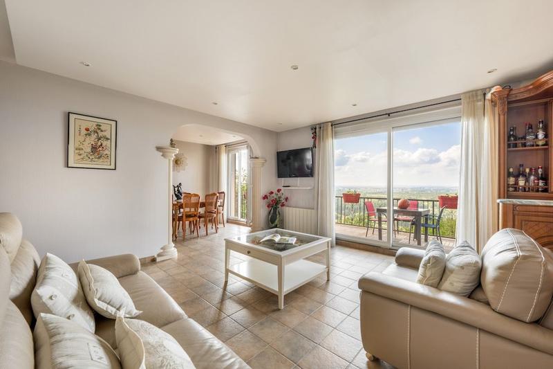 Maison - 133 m² - 7 pièces