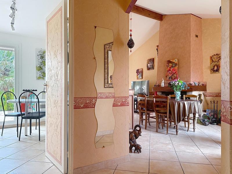 Maison - 94 m² - 4 pièces