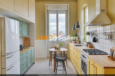 Appartement - 281 m² - 10 pièces