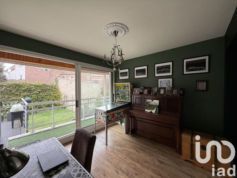 Maison - 291 m² - 12 pièces