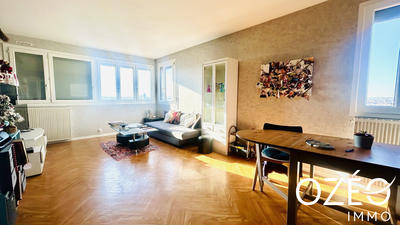 Appartement - 88 m² - 4 pièces