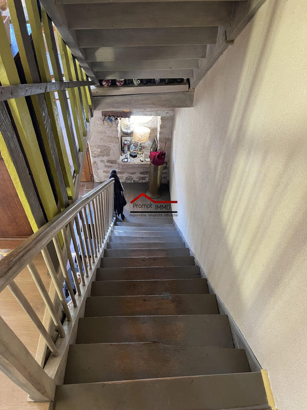 Maison - 186 m² - 8 pièces