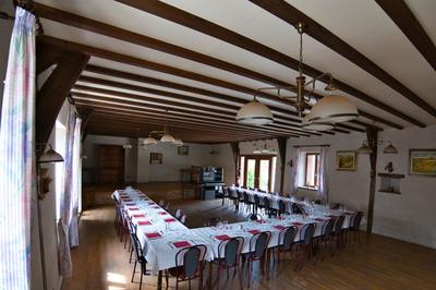 Local commercial - 220 m² - 22 pièces