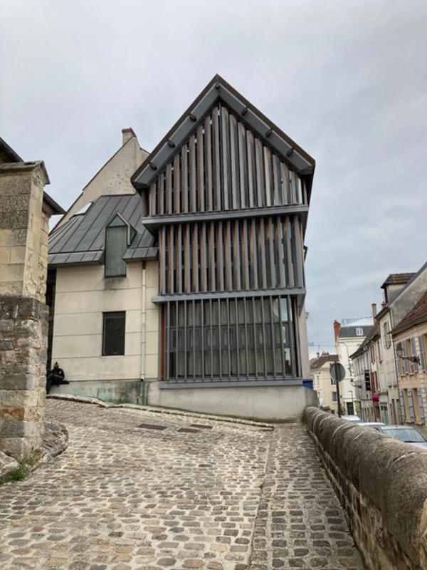 Immeuble - 300 m² - 12 pièces