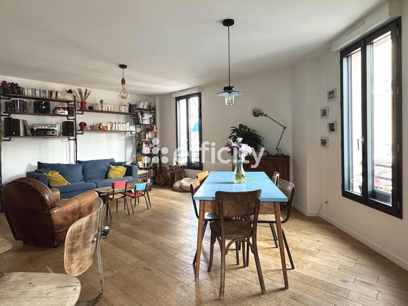 Appartement - 87 m² - 4 pièces