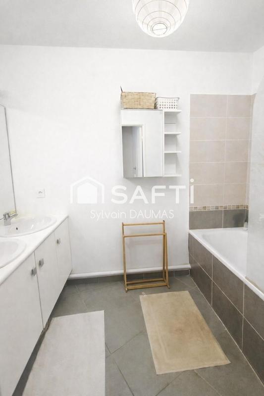 Appartement - 72 m² - 3 pièces