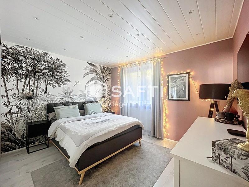 Appartement - 124 m² - 5 pièces