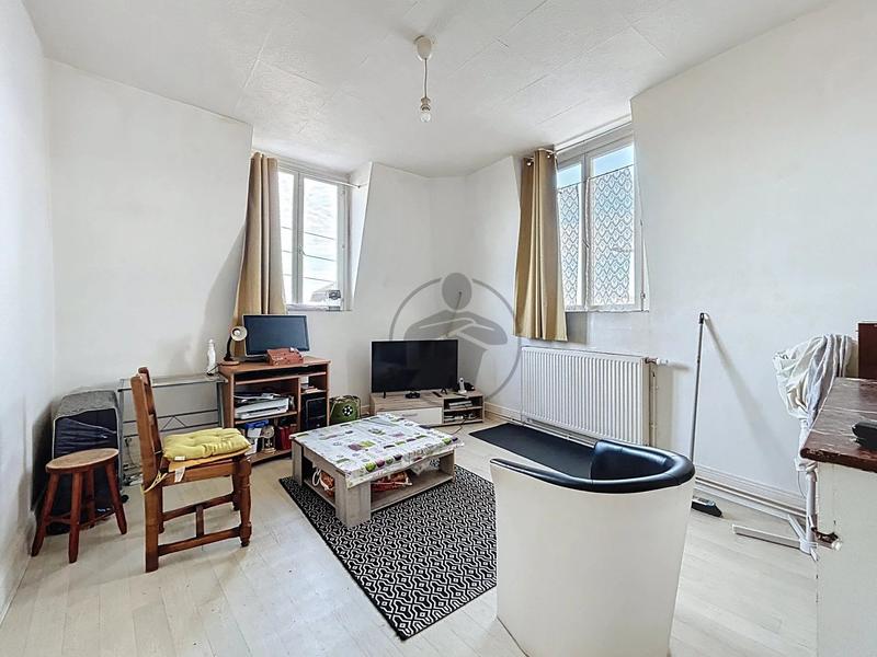 Immeuble - 106 m² - 4 pièces