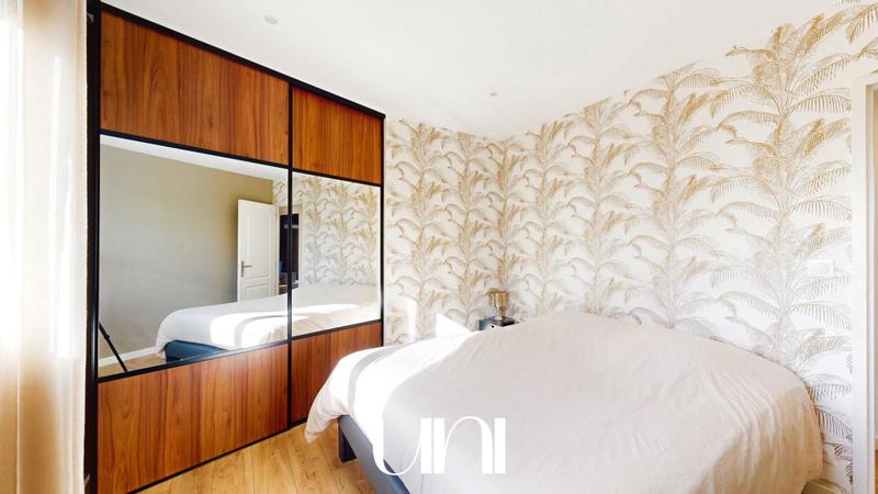 Maison - 111 m² - 5 pièces