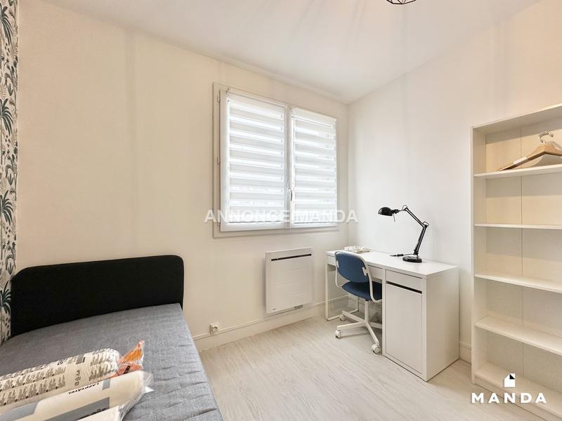 Chambre - 9 m² - 4 pièces